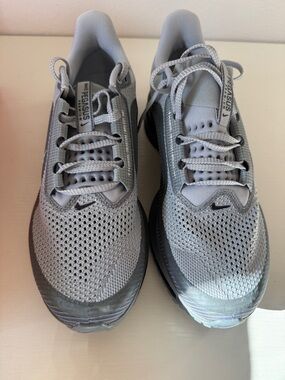 Nike Men’s Pegasus Sneakers - Light Grey & Dark Grey